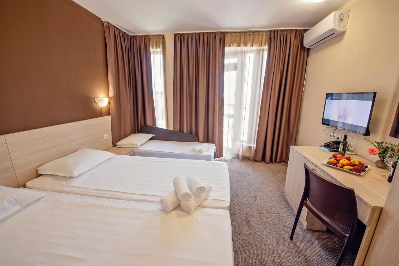 Hotel Santa Maria Obzor Extérieur photo
