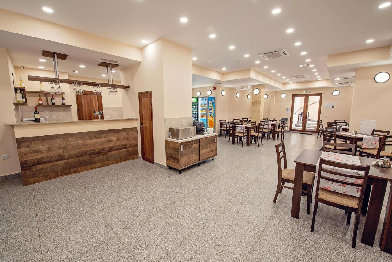Hotel Santa Maria Obzor Extérieur photo