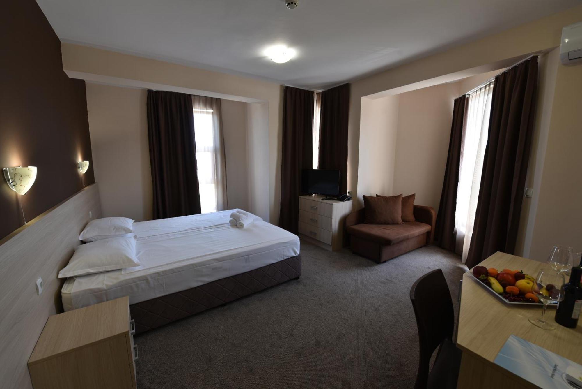 Hotel Santa Maria Obzor Extérieur photo